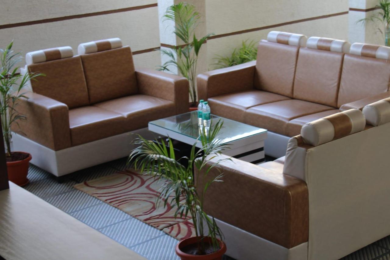 Hotel Prime Classic Shamshabad Exteriér fotografie