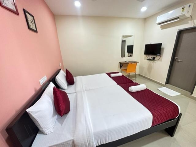 Hotel Prime Classic Shamshabad Exteriér fotografie
