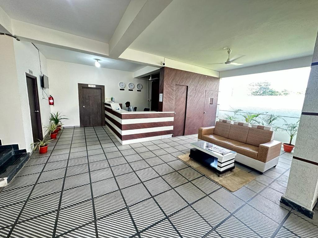 Hotel Prime Classic Shamshabad Exteriér fotografie